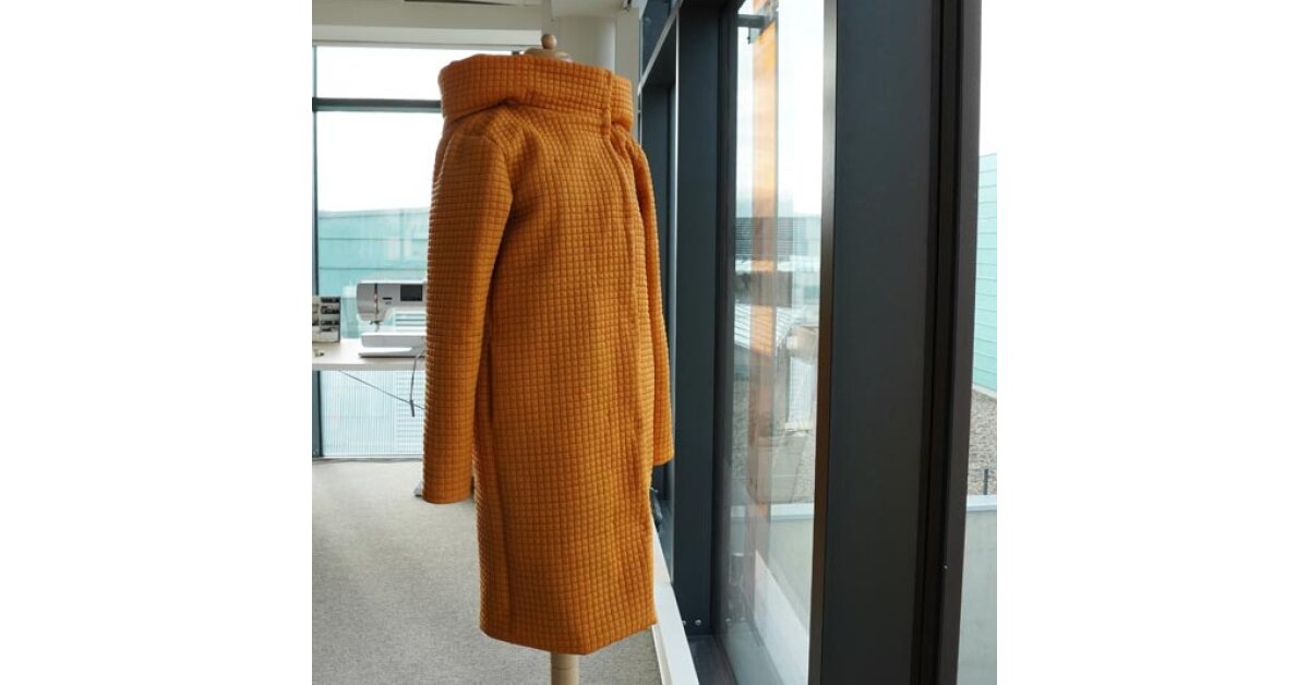 Sewing pattern for women's BOXY coat | FabricsHouse.com